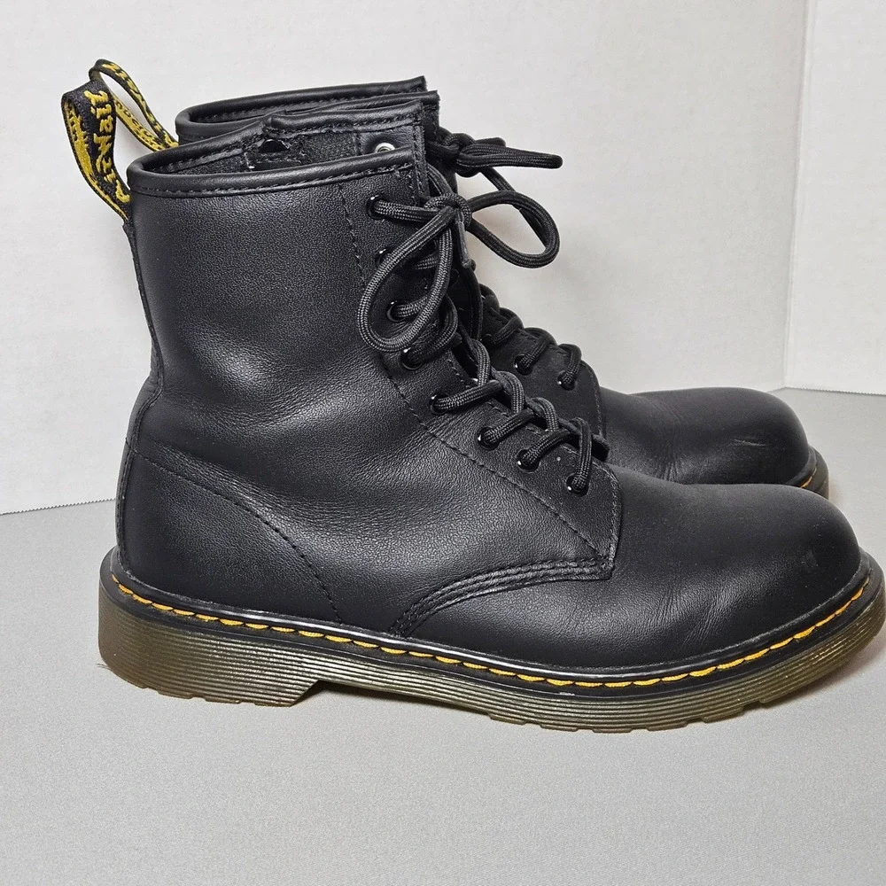 Dr. Martens 1460Y Junior Delaney Black Softy T Leather Lace Up Zip Boots Size 6L